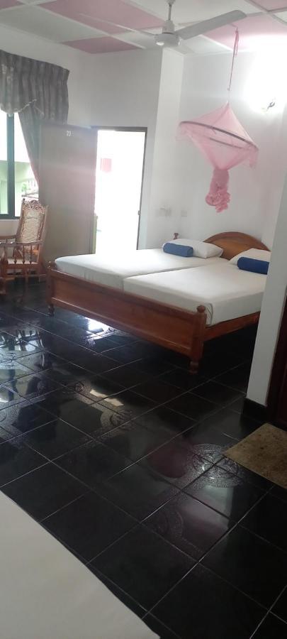 Ocean View Tourist Guest House At Negombo Beach Near The Airport Kültér fotó