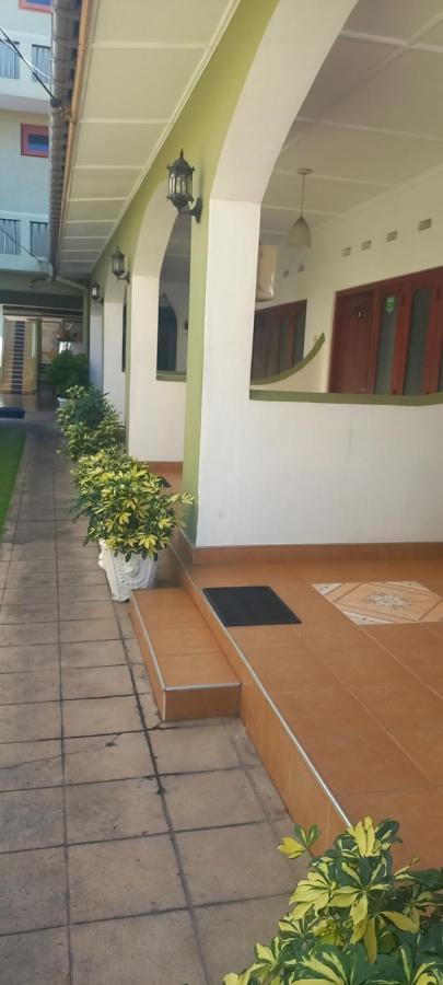Ocean View Tourist Guest House At Negombo Beach Near The Airport Kültér fotó